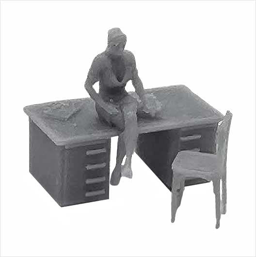 OO Scale | Ready to Paint | Woman Sitting On Desk