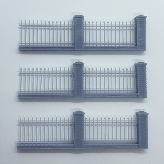 OO Scale | Ready to Paint | Brick Wall with Railings - Style 2 (3 pack)