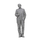 OO Scale Ready to Paint 1950s Wedding Vicar Holding a Bible