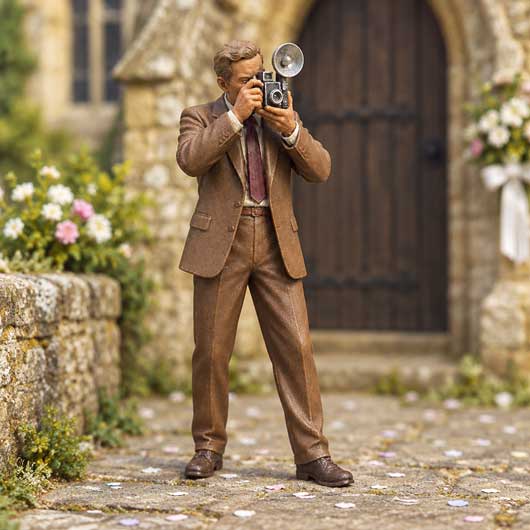 OO Scale Ready to Paint 1950s Wedding Photographer