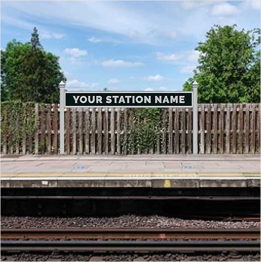 N Scale | Pre-Coloured | Single-Sided Personalised Steam-Era Station Name Board - Style 1 - One Line of Text
