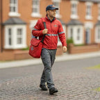 OO Scale Ready to Paint Modern Male Postie Delivering Mail on Foot