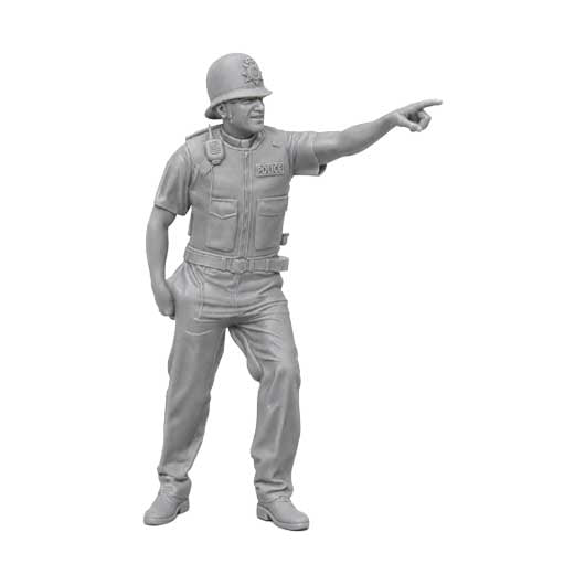 OO Scale Ready to Paint Modern Police Officer Pointing