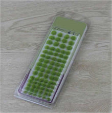 Load image into Gallery viewer, OO Scale | Mixed Size Grass Tufts (77 pack)
