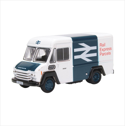 OO Scale | British Rail Express Parcels Commer Walk Thru