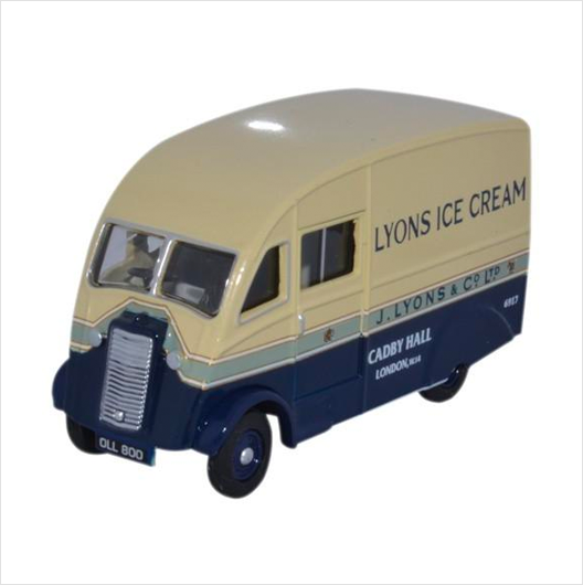 OO Scale | Lyons Ice Cream Commer Q25
