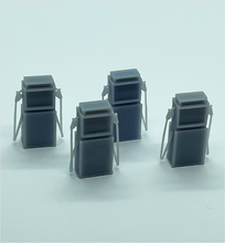 Load image into Gallery viewer, OO Scale | 1960s Petrol Pump Without Branding (4 pack)
