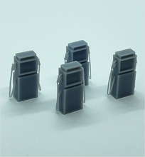 Load image into Gallery viewer, OO Scale | 1960s Petrol Pump Without Branding (4 pack)
