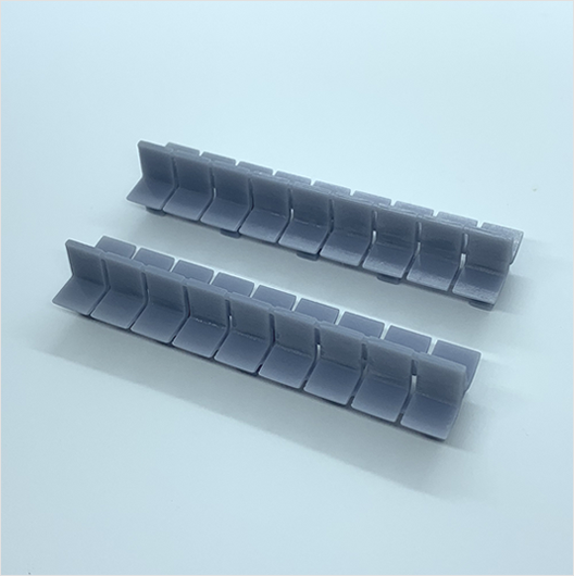 OO Scale | Ready to Paint | Station Seating - Group of 18 (2 pack)
